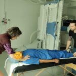 Soins ostéo à 4 mains au CHU. Mai 2024